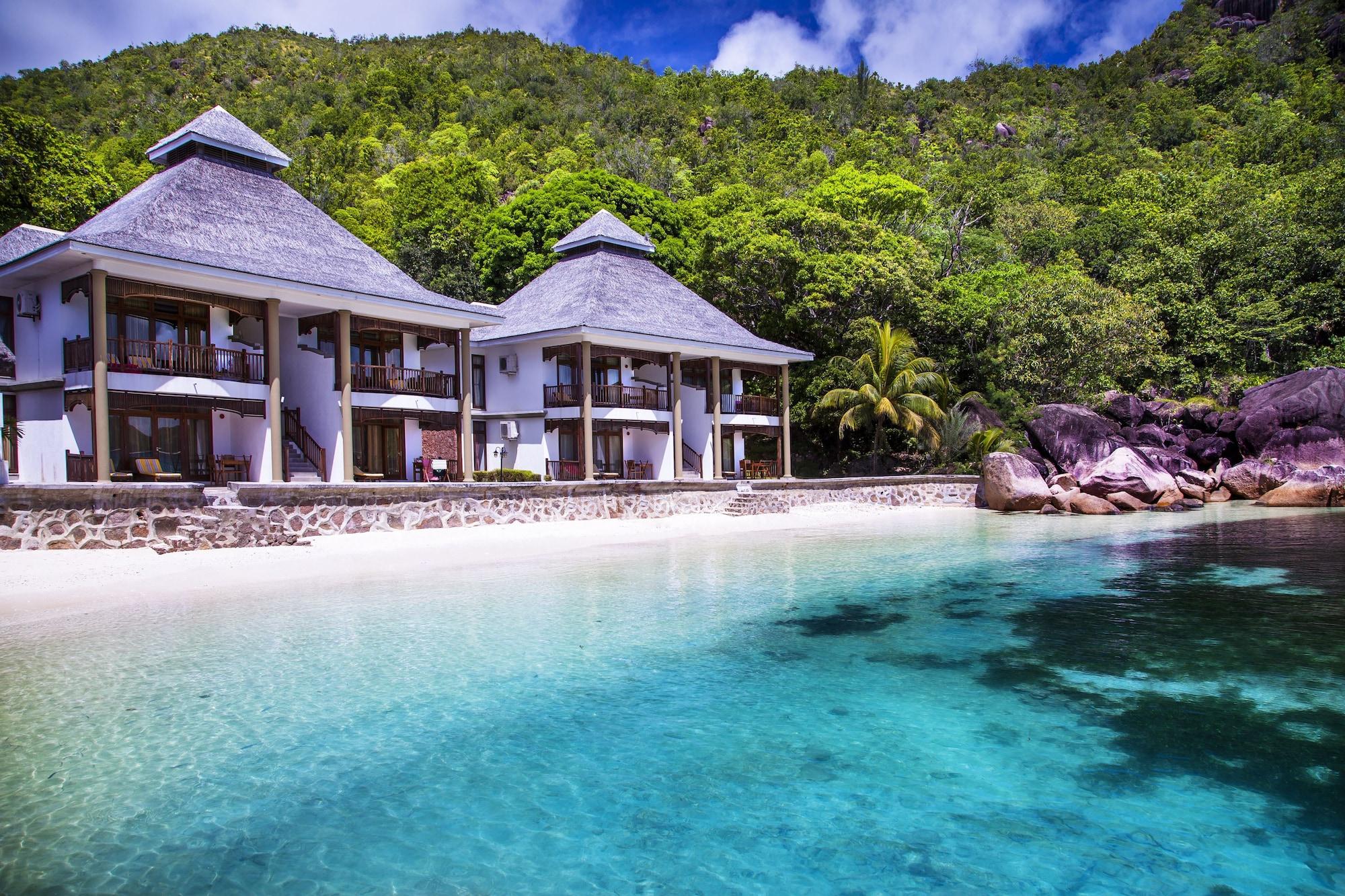 Le Domaine De La Reserve Anse Volbert Village  Exterior photo